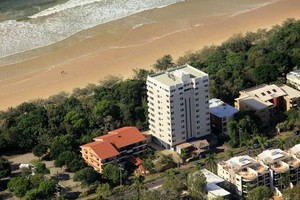 84 The Spit Holiday Apartments Pic 2 - Aerial view of 84 The Spit showing proximity to the beach