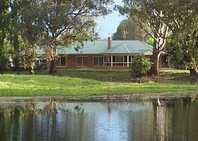 Kunnawarra Bed And Breakfast Pic 1 - Kunnawarra Reflections