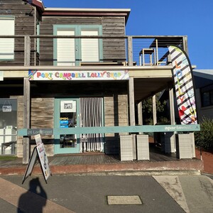 Port Campbell Lolly Shop Pic 4