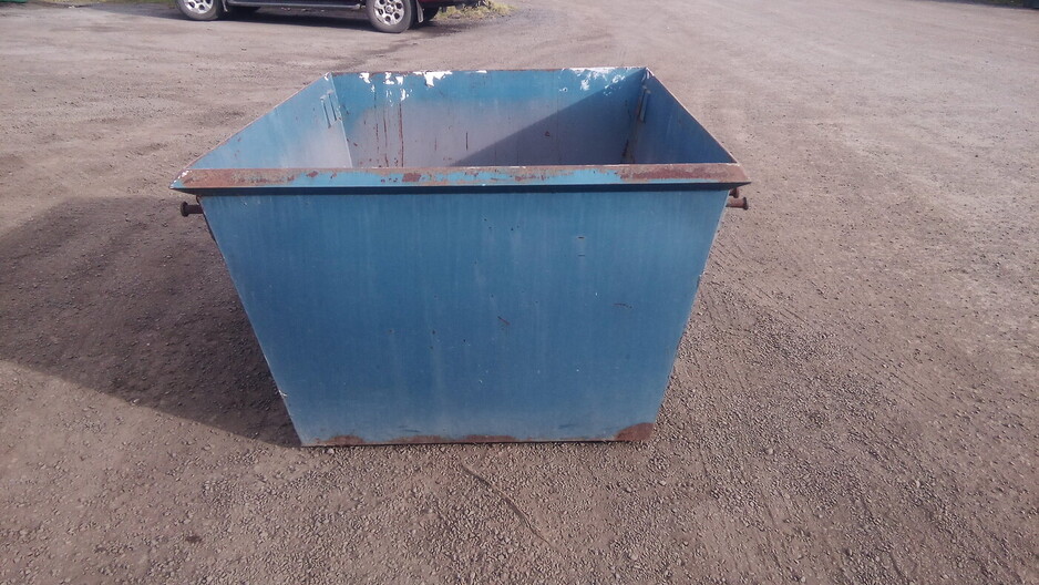 NEWPORT RUBBISH BIN HIRE Pic 1