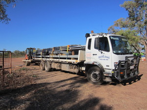 StickLizard Transport Pic 3 - Remote area specialists Building materials