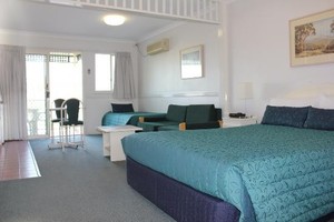 Toowong Central Motel Apartments Pic 3 - Twin Room