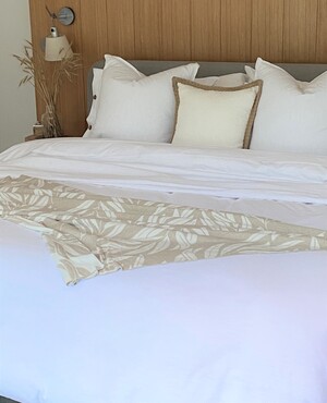 Ecodownunder Pic 2 - White quilt covers sheets and neutral soft tones in throws and cushion covers