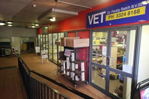 Whites Hill Vet Pic 4