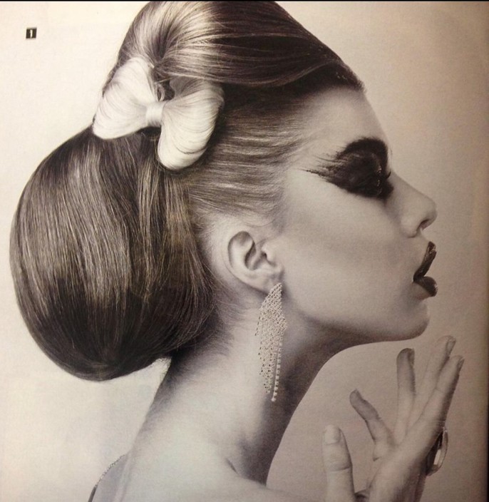 Bowies Hair & Beauty Pic 1