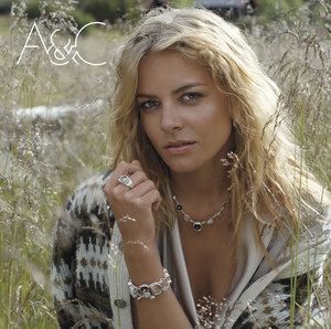 A&C Jewellery Pic 2 - pure silver