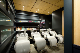 KDelme Hairdressing Pic 5 - basin area