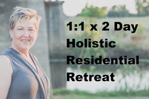 Medical Intuitive Julie Lewin Pic 3 - This retreat is intensive and transformative Either for your business health or both