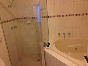 Glenelg Beach Cottage Pic 5 - Lovely big shower medium sized spa