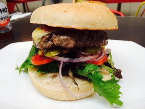 The Burger Bistro Pic 2 - Captain America Burger