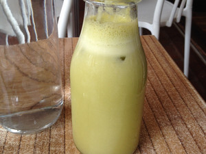 Ash's Table Pic 3 - Healthy juices