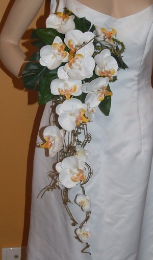 EXOTIC BRIDES Floral Designs Pic 2