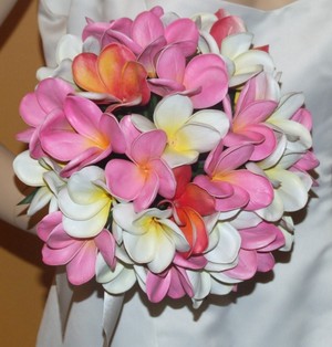 EXOTIC BRIDES Floral Designs Pic 4