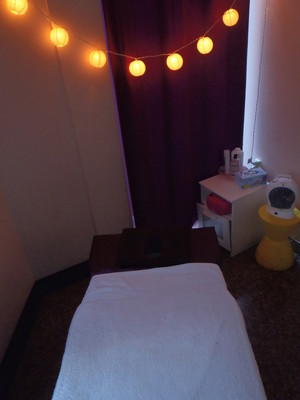 CBD Posh Massage Pic 2