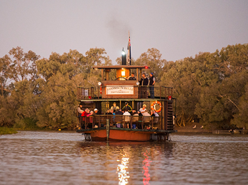 Outback Pioneers Pic 1 - Sunset cruise on the Thomson River on the Starlights Cruise Experience