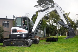 Raymond Earthmoving Pic 2 - Five Tonne Excavator