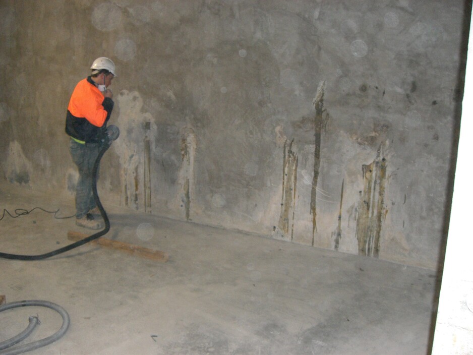 Ausremedial pty ltd Pic 1 - leaking crack repair in basement carpark