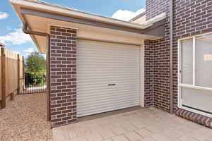 Gold Coast Door Centre Pic 3 - Roller Door