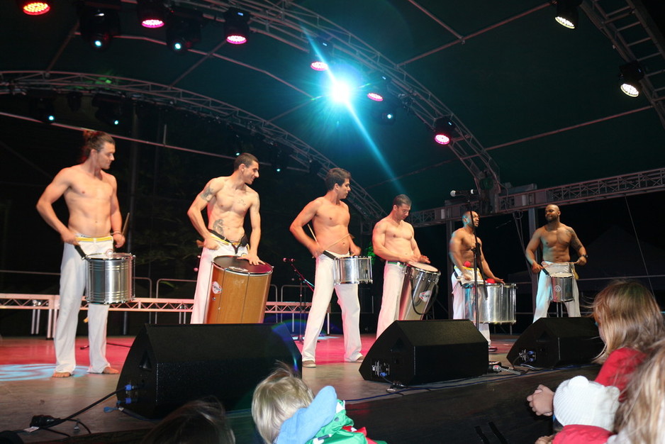 Ola Brazil Show & Entertainment Pic 1