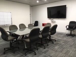 A23 Coworking Pic 3 - 3 x free meeting rooms with large flatscreen TVs whiteboards