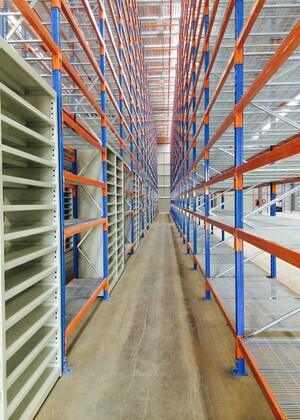 Complete Warehouse Solutions Pic 3 - Warehouse Refurbishment