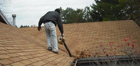 Adelaide Exterior Vac Pic 2 - Gutter Cleaning