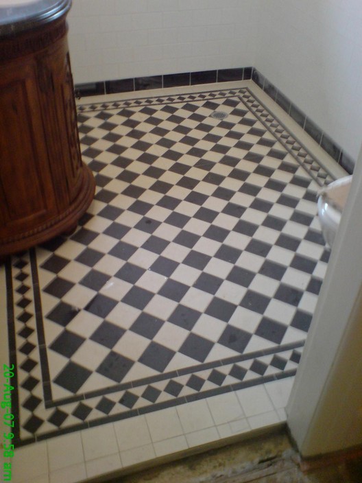 Step On It Tiling Pic 1 - period tessilated