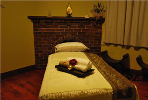 Bhutra Spa Thai Massage - Baulkham Hills Sydney Pic 5 - Enjoy our relaxing premises