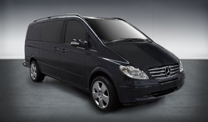 All Districts Limousines Pic 3 - 7 Seater Viano