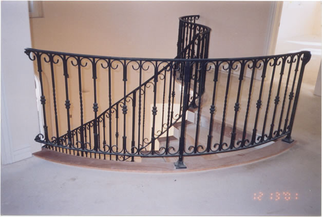 R & R Wrought Iron Pic 1