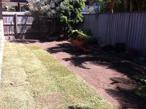 Home Scapes Pic 2 - Turf Laying