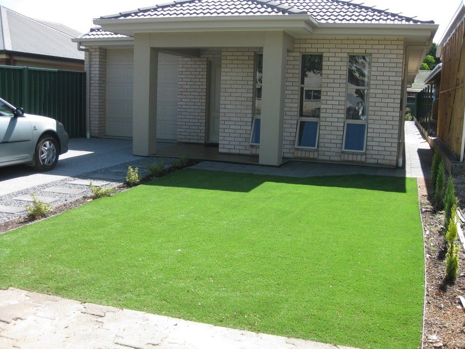 Complete Landscape & Garden Service Pic 1 - Lawn care paving services