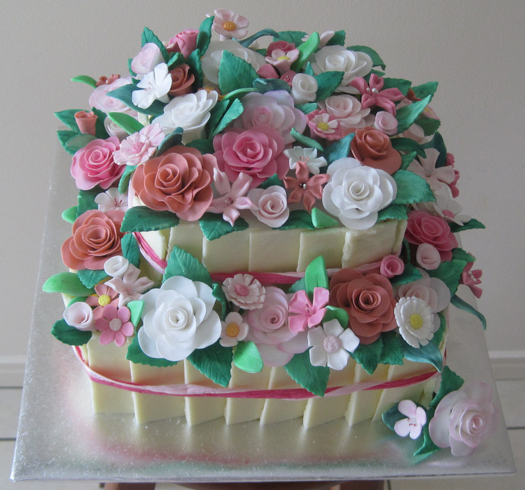 Jacqui's Cakes By Design Pic 1