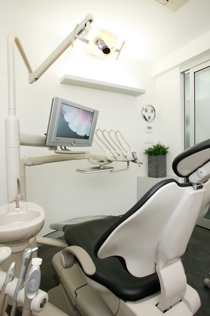 Green Square Dental Pic 2