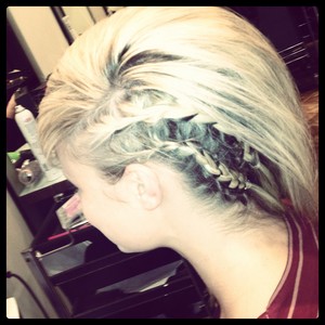 Mobile Hair & Beauty by Rachel Pic 3