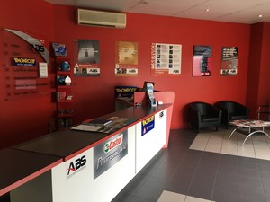 ABS AUTOMOTIVE SERVICE CENTRE Pic 2