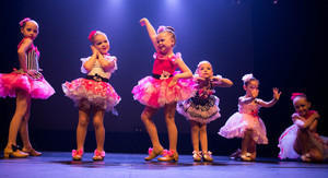 Albright Performers Pic 4 - Albright Performers dance school footscray yarraville seddon 234Lets Dance toddlers Tinys program albrightperformers danceschool learntodance lovetodance kidsdance