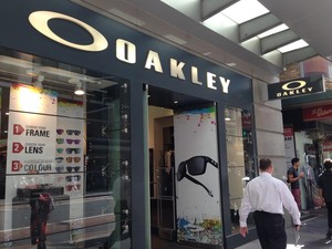 Oakley Pic 4