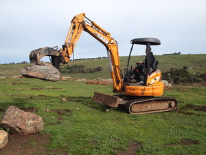 Dmp Earthworks Pic 4 - Rocks available in various shapes and sizes Can then build retaining walls