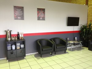 Nationwide Auto Service Centre West Gosford Pic 4 - caf bar and reception