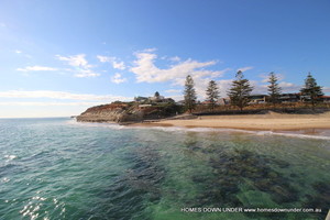 Homes Down Under Pic 5 - Port Noarlunga beach