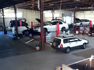 Pinkenba tyre and mechanical Pic 3 - our spacious workshop