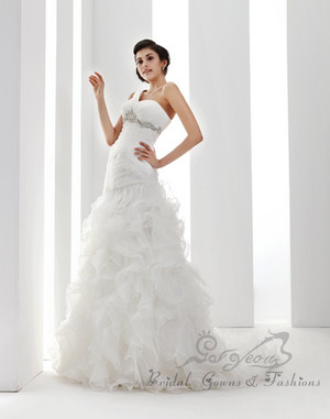 Gorgeous Bridal Gowns & Fashions Pic 4 - S1327