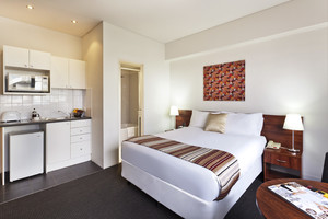 Macleay Serviced Apartment Hotel Pic 3 - Large Potts Point Accommodation