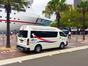 Penrith Mini Bus Services Pic 2 - Cruise Ship Transfers to White Bay Overseas Passenger Terminal The Rocks