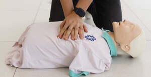 Survivor Training Pic 4 - HLTAID009 Provide CPR