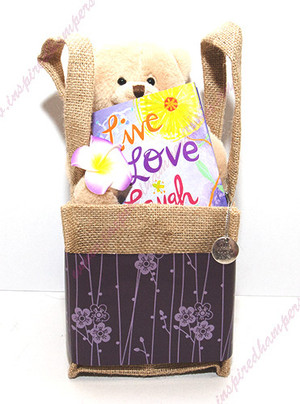 Inspired Hampers and Gifts Pic 4