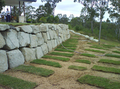 MEC Builders Pic 1 - Rock Walls