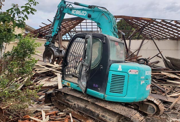 Red Brick Demolition Melbourne Pic 1 - House demolition Melbourne