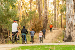 Green Pedal Cycles Pic 5 - Bike Riding Echuca Moama and Murray River tracks and trails